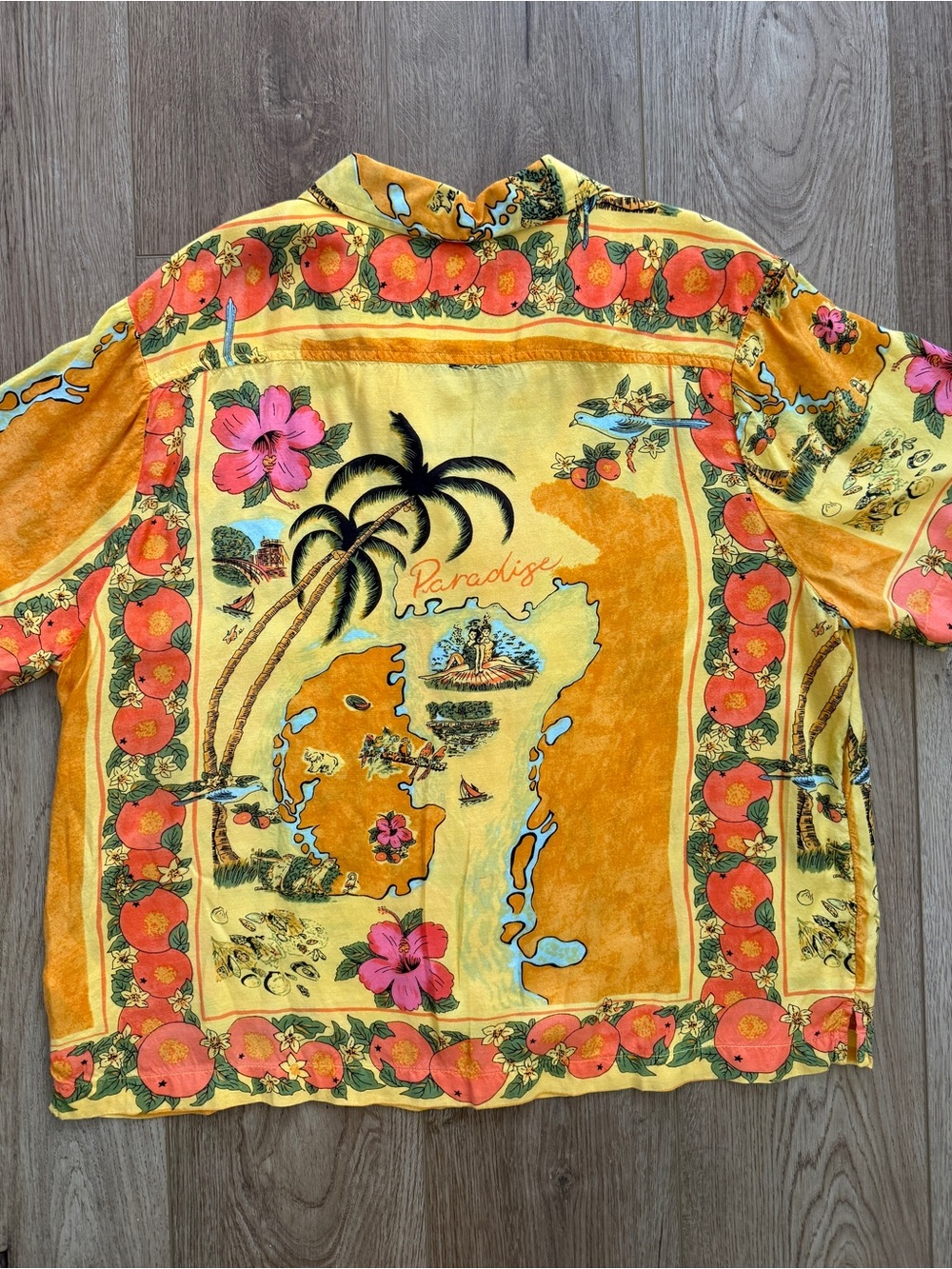 Urban Outfitters Yellow Orange & Pink Tropical Short Sleeve Button-Down Shirt L - Picture 2 of 5